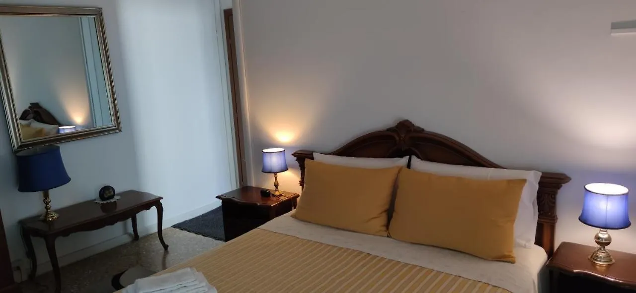 Affittacamere Hotel La Badia del Cavaliere 2 Roma Italia