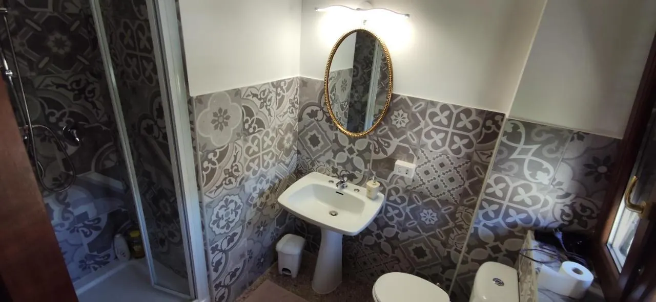 Hotel La Badia del Cavaliere 2 Roma 0*,