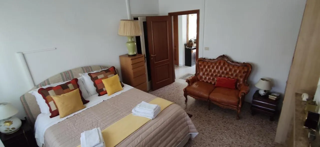 Pensionat La Badia Del Cavaliere 2 Hotell Rom